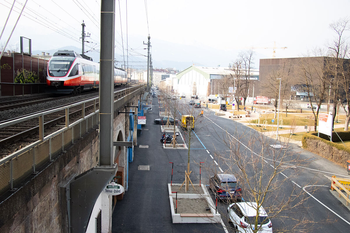 220308_messepark_s-bahn_-c-wg