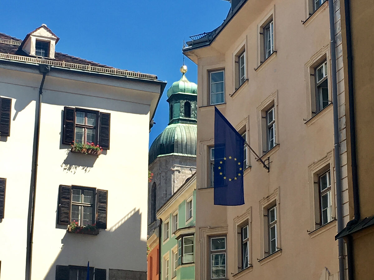 eu_fahne_stadt_innsbruck_quer-ad