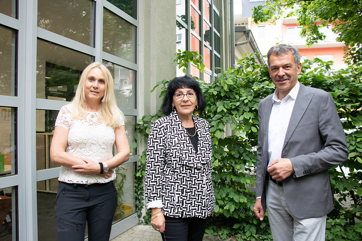 220513_einzugsbegleitung_2_meze_ghorbanpour_willi_-c-wg