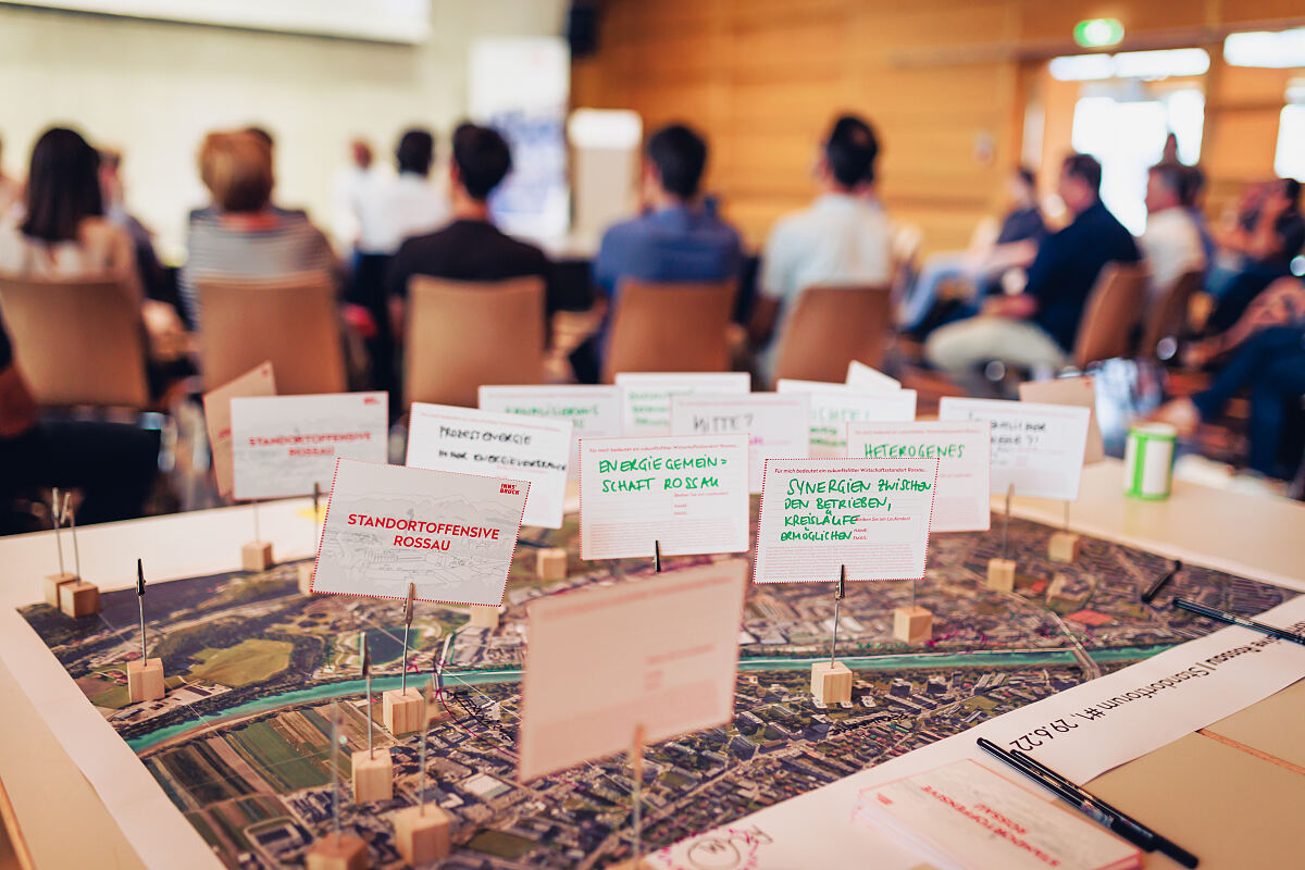 rossau_standortforum1-010-valentin-schalk-6