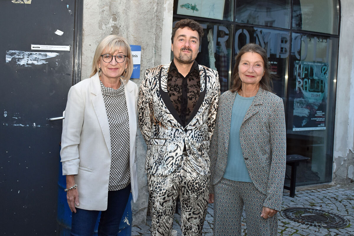 220926_poetry-slam_palfrader_schwarzl_fritz_1