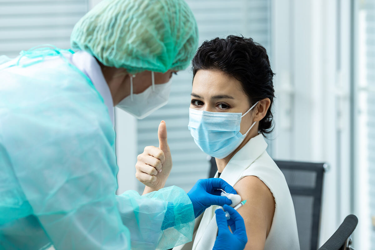 6_7_shutterstock_2010066632