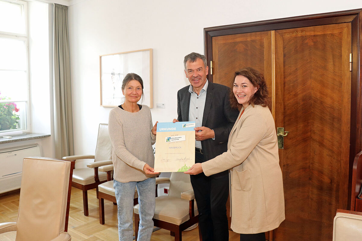 221011_klimabuendnis_bild2_schwarzl_willi_felipe