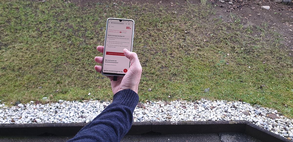 18_19_seniorinnenausweis_online2_dg