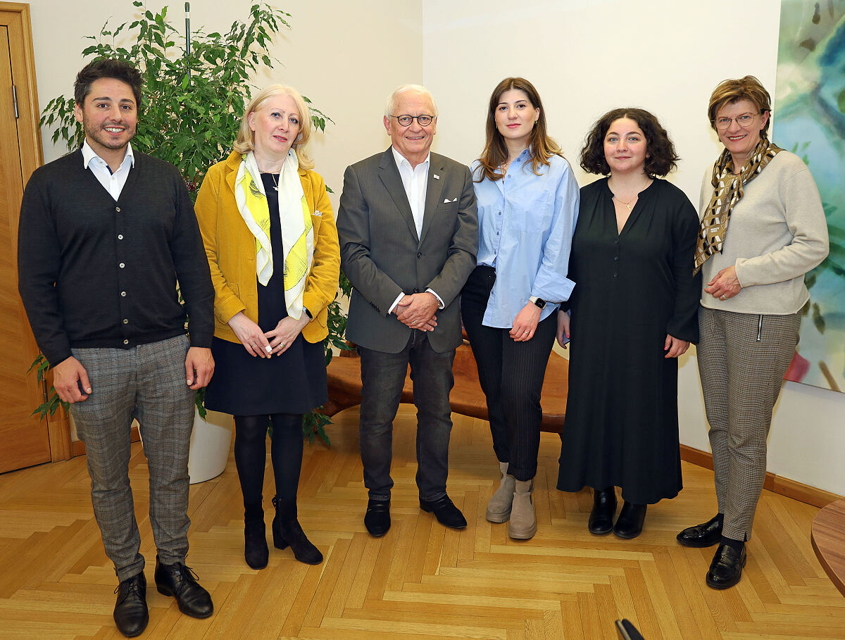 230220_tbilisi_stipendium_fb