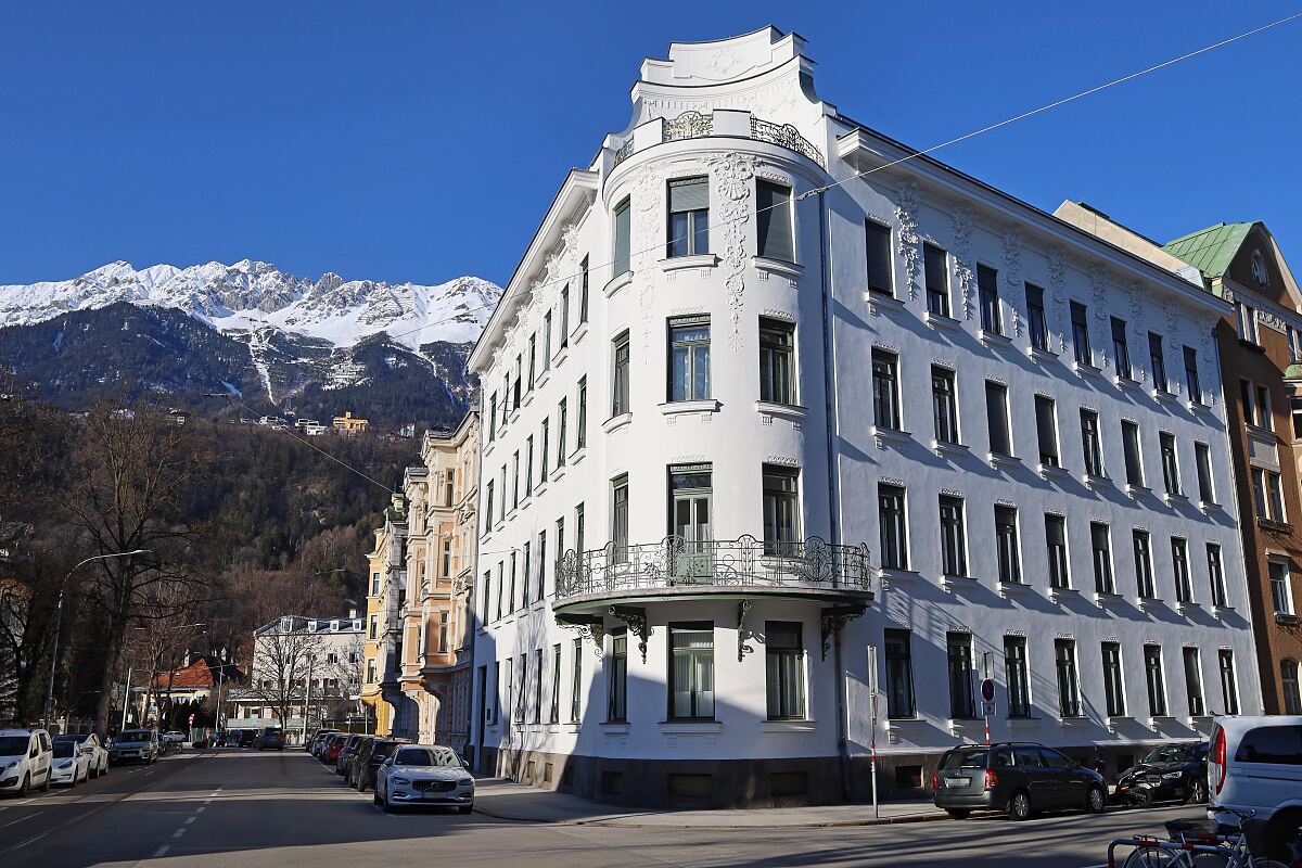 6_7_stadtansichten_jugendstilwohnhaus_gebaeude_conradstrasse_saggen_2_mf