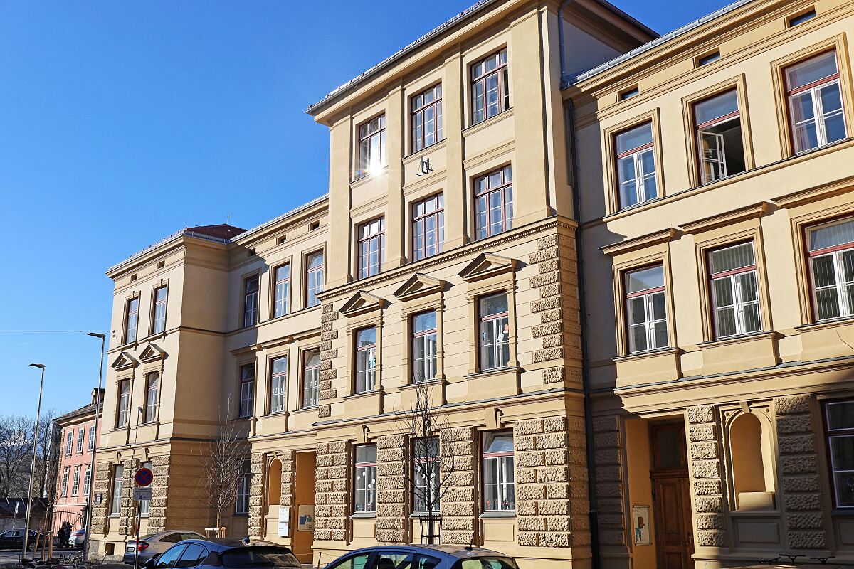 6_7_stadtansichten_schulcampus_wilten_mf