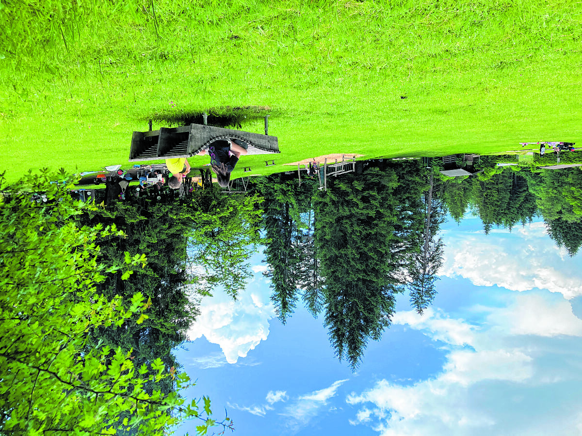 14_15_spielplatz_gramartboden_as