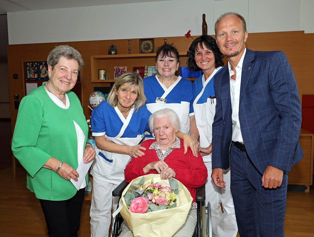 230807_besuch_elfriede_herza_re_2