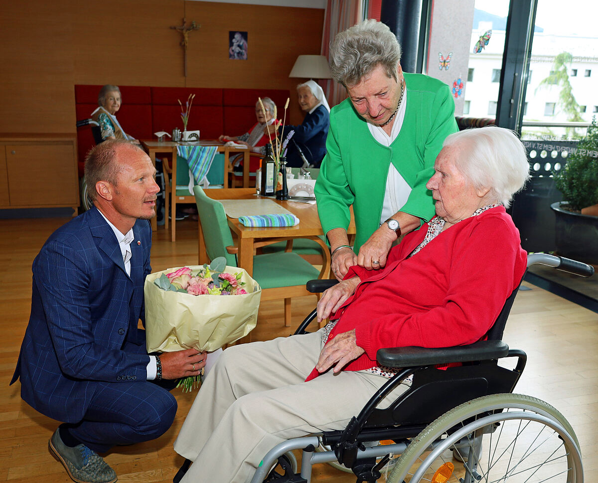 230807_besuch_elfriede_herza_re_1