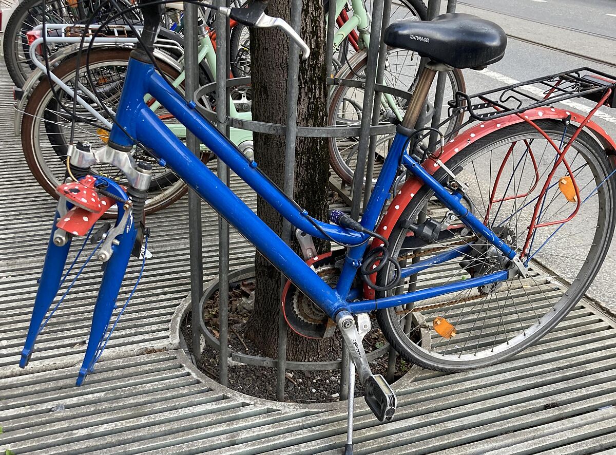 220923_fahrrad_kaputt_rad_0638_web_as