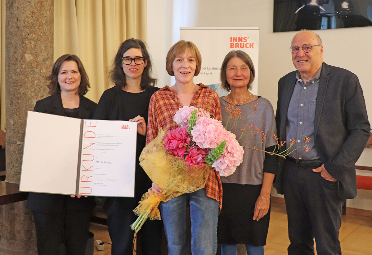 231019_preis-fuer-kuenstlerisches-schaffen_maria-peters_as