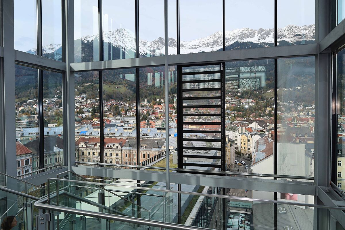 231110_delegation_airbnb_wien_1_mf