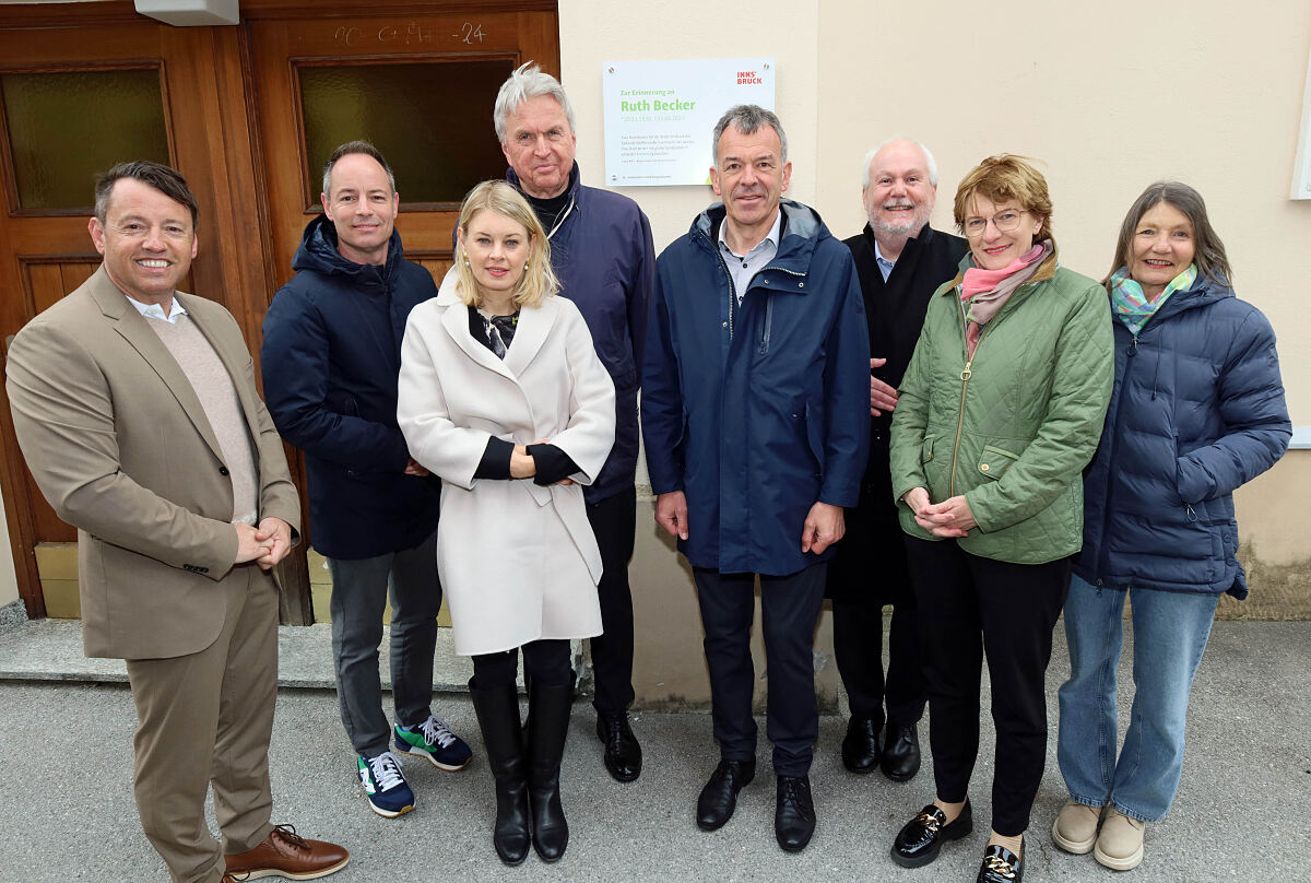 240328_ehrentafel_stafflerstrasse_1_fb