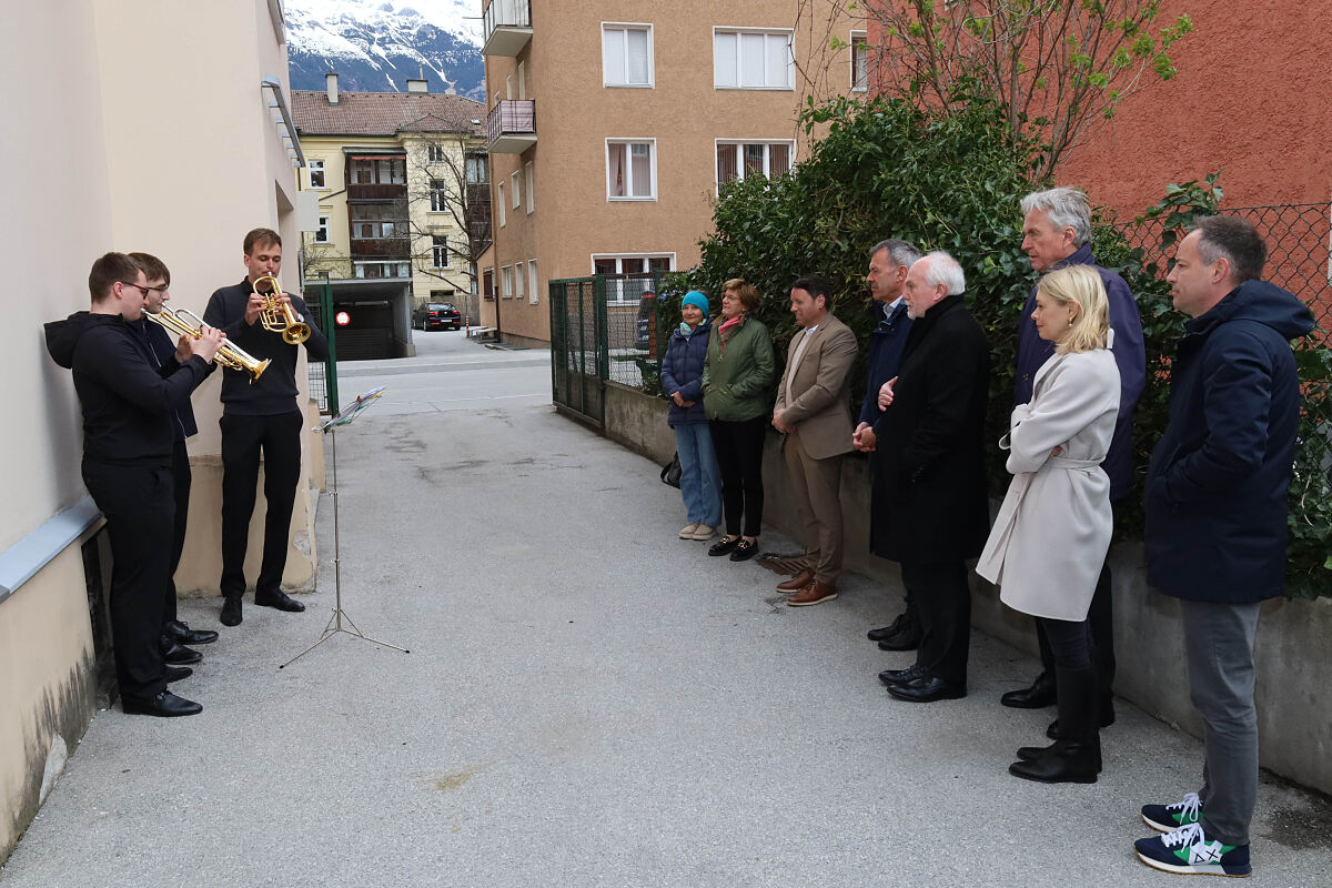 240328_ehrentafel_stafflerstrasse_2_fb