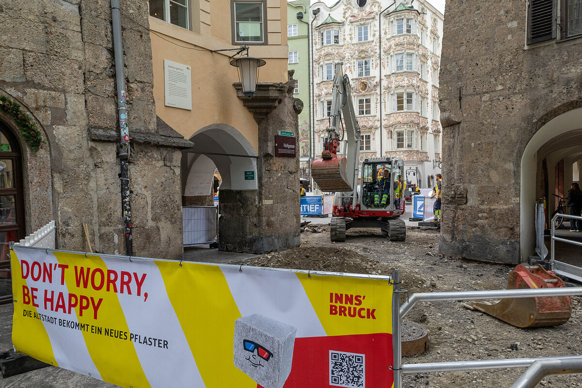 240403_baustart_altstadt_pflasterung_mf