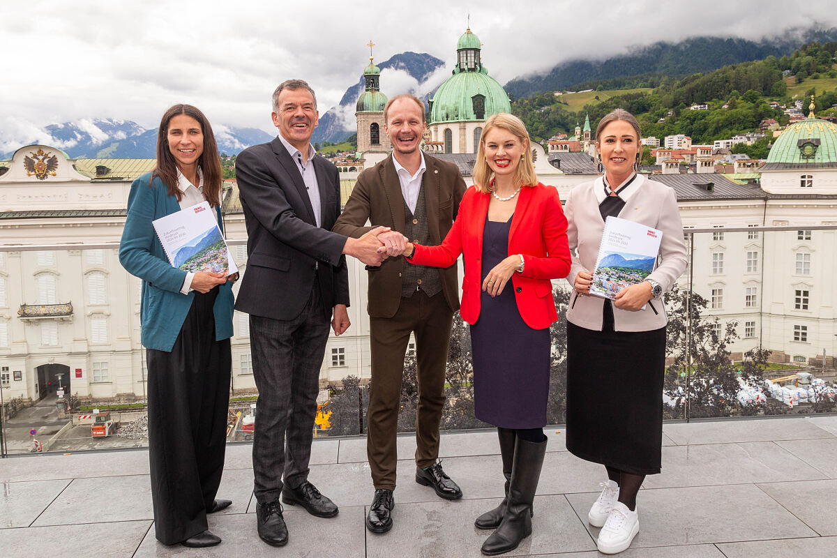 240603_pressekonferenz_zukunftsvertrag_-c-roland_kubanda