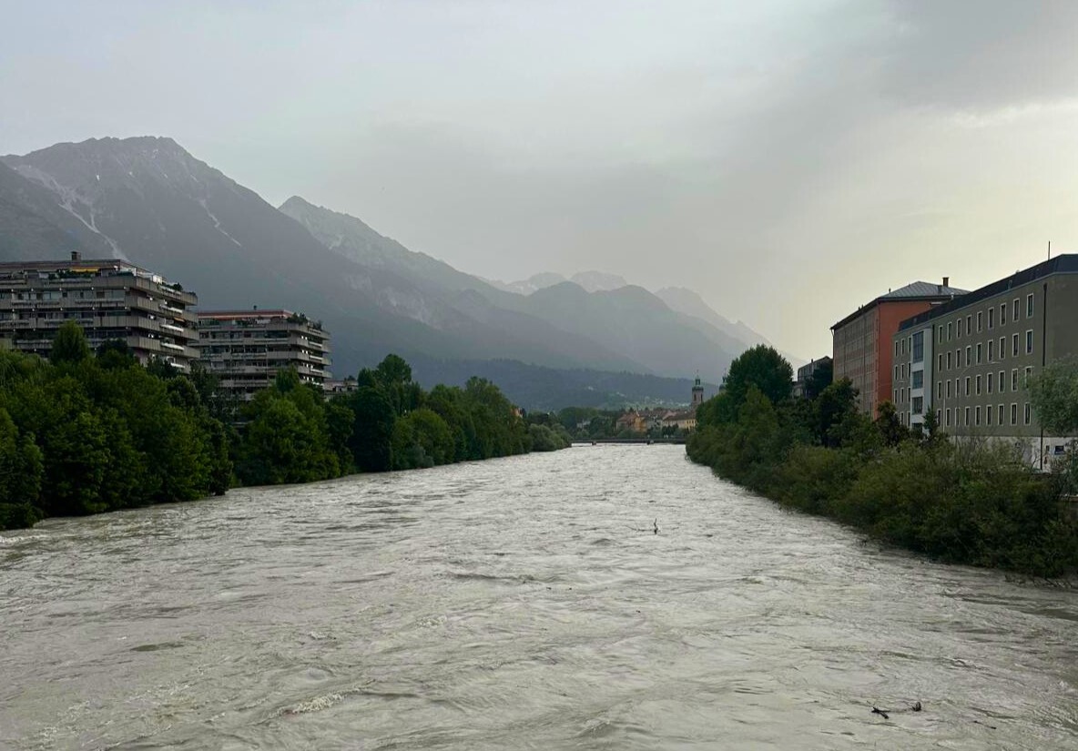 240621_inn_hochwasser_quer_hg