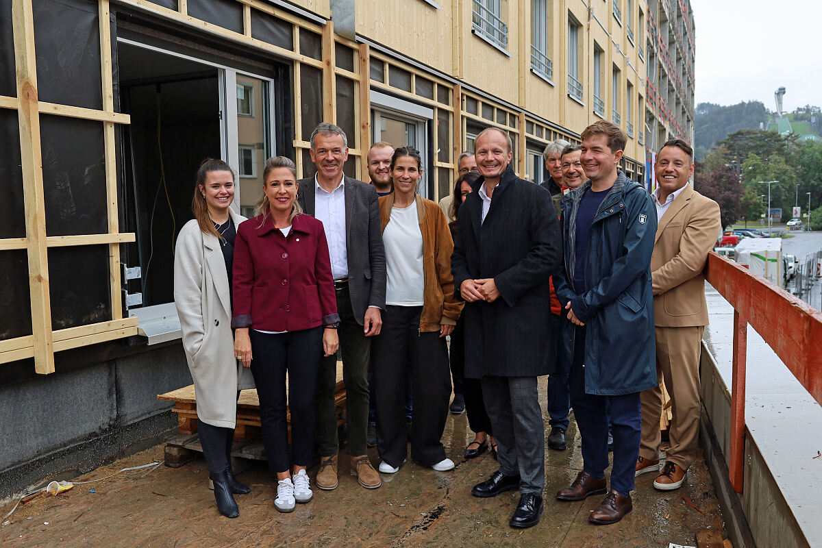 240912_firstfeier_karmelitergasse_1_md