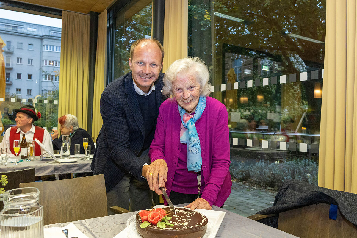 241017_105_geburtstag_josefine_psula_mf