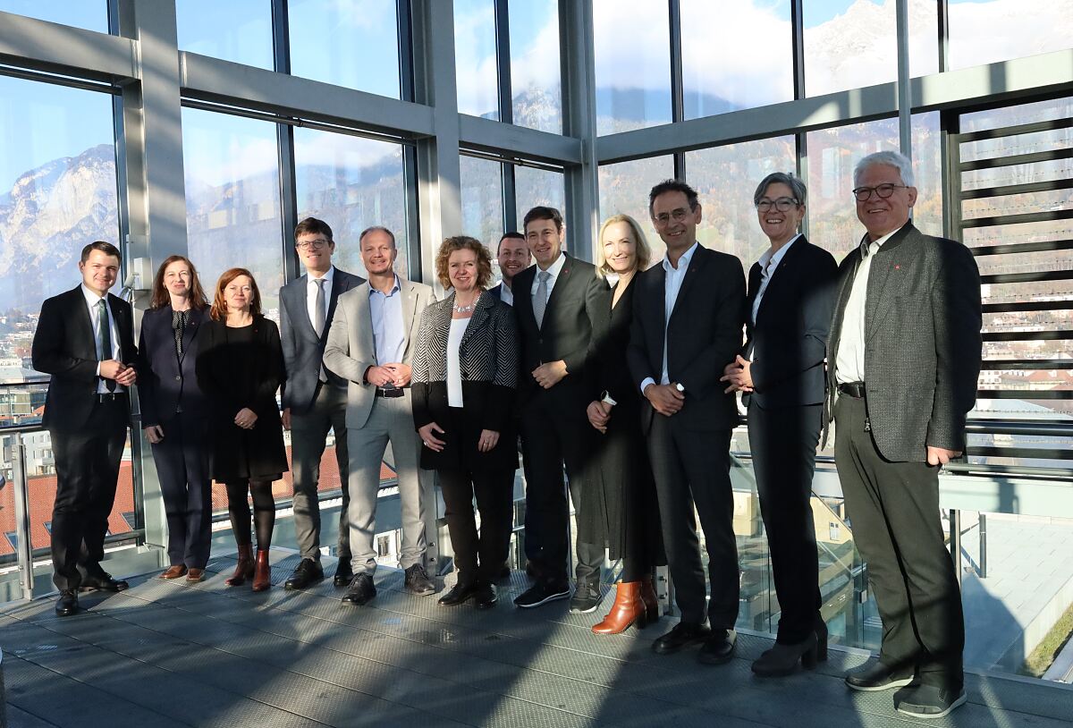 241118_bezirkshauptleute_200konferenz_rathaus_as