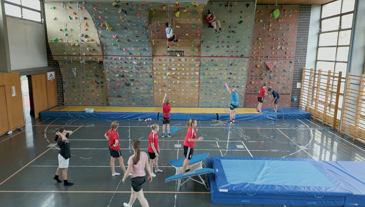 241203_screenshot4_imagefilm_mittelschulen