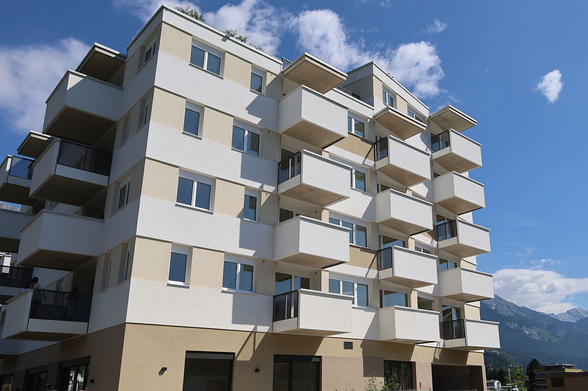 230728_uebergabe_tiergartenstrasse_4_fb