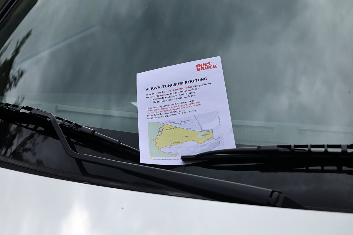 250828_kurzparkzone_rossau_flugzettel_md