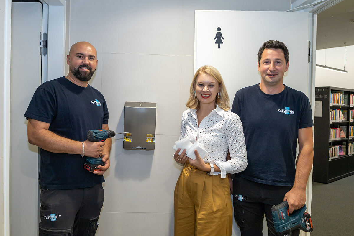 250922_gratis_menstruationsprodukte_stadtbibliothek_2_mf