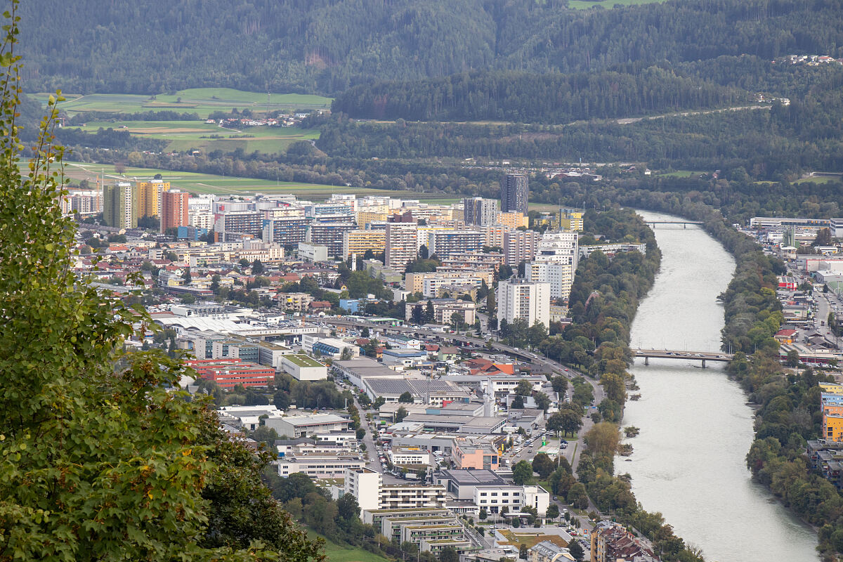 250916_blick_von_hungerburg_o_dorf_mf