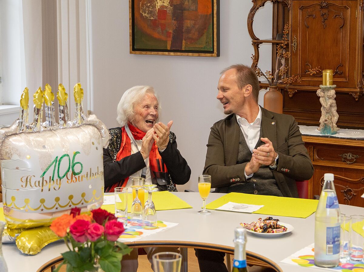 251013_106_geburtstag_psula_fb_2