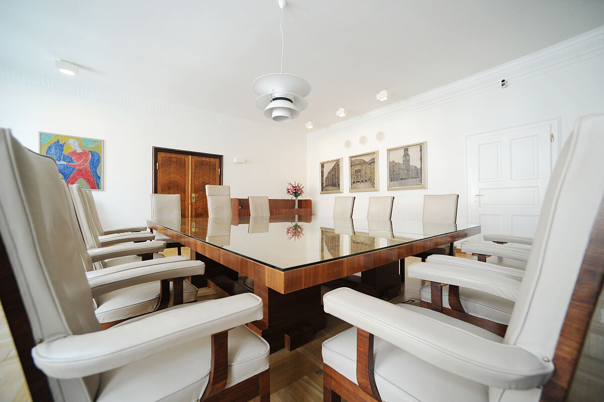 stadtsenatssitzungssaal-1-fotowerk-aichner