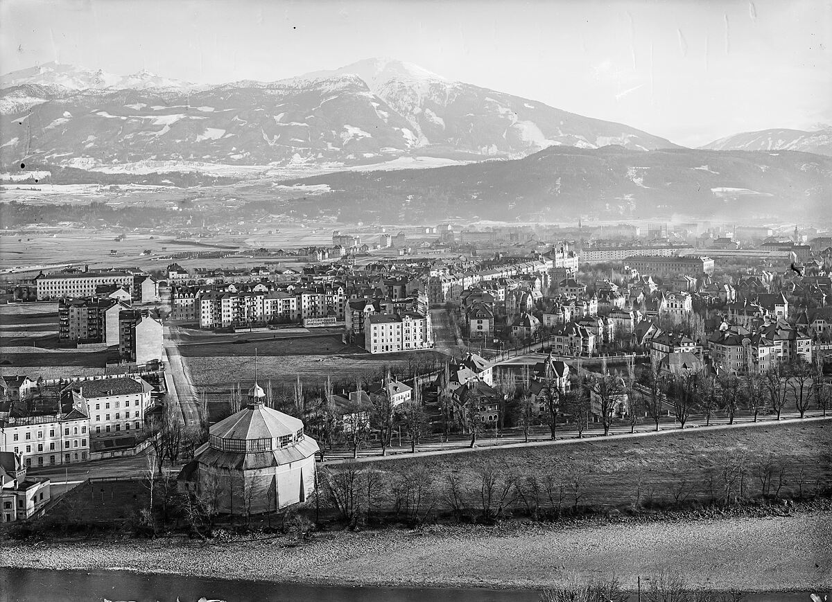 60_61_abb-4_ph-pl-741_berg-isel-panorama