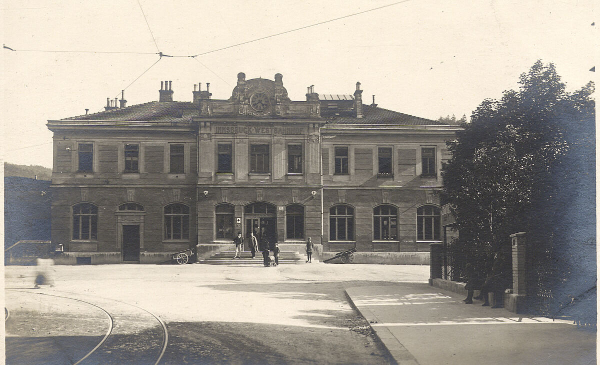 60_61_100-jahre-bild-1-ph-30659