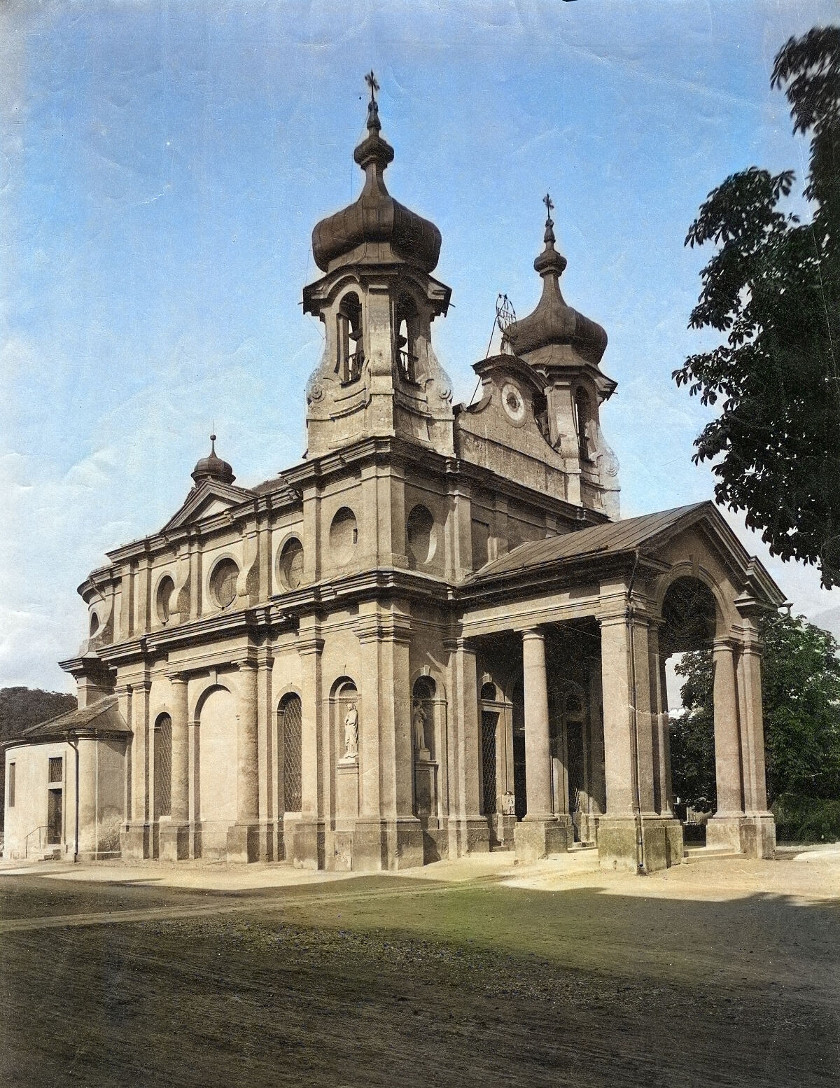 60-61_02_ph-g-11536_farbe