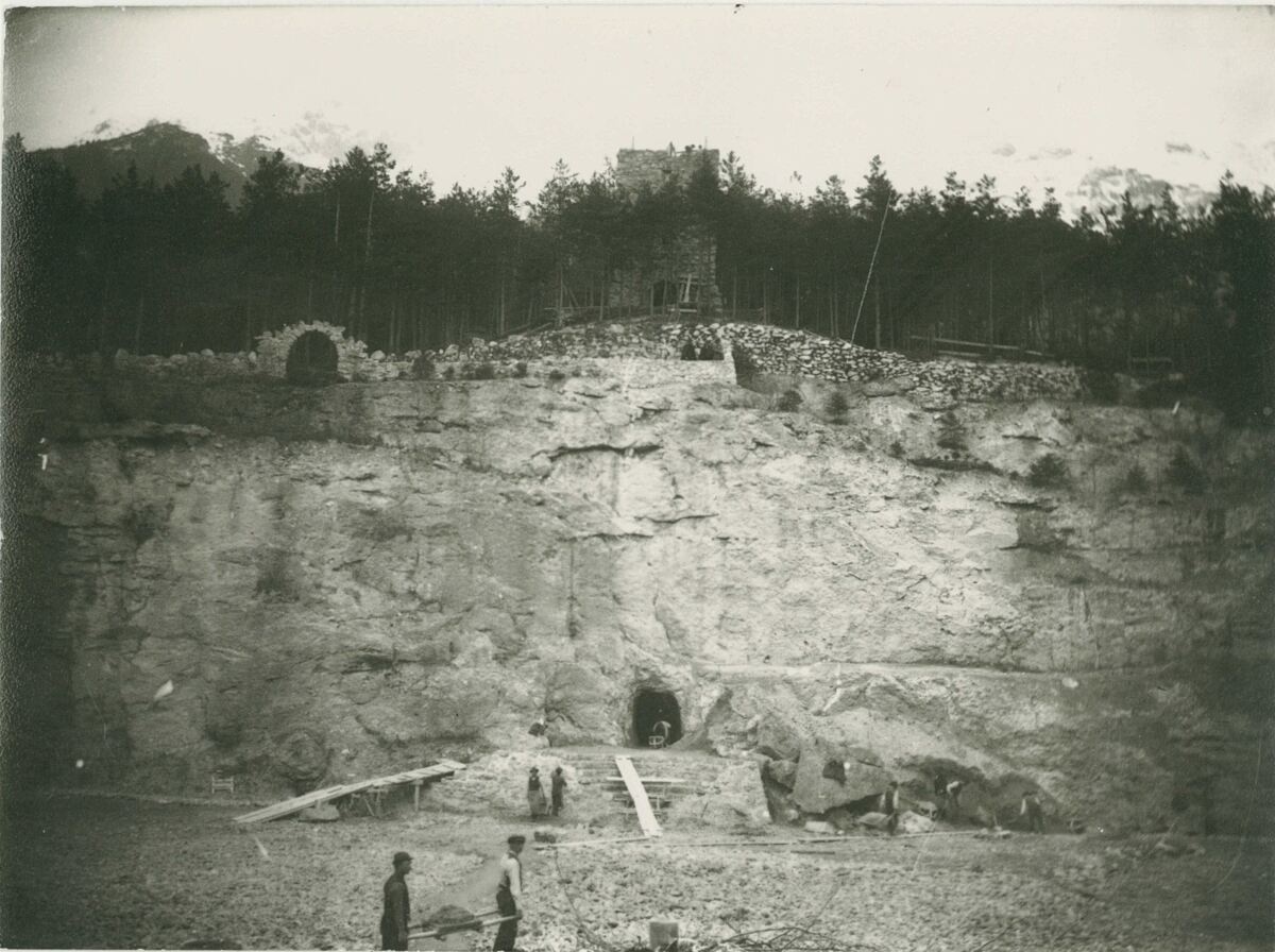 58_59_hungerburgsee_blick-in-den-spoerrschen-steinbruch