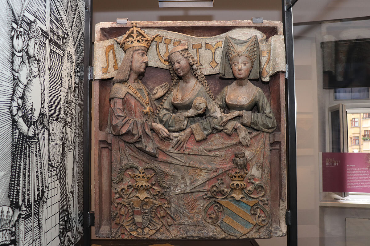 09_190902_relief_goldenes_dachl_1_ad