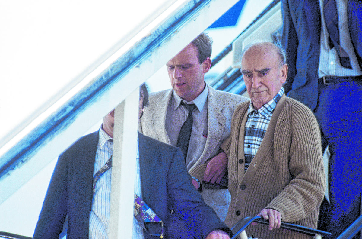 42-43_02_schwammberger