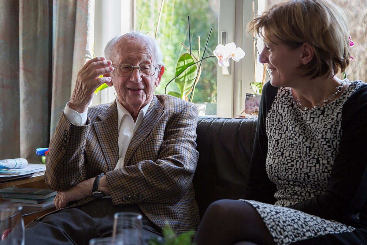 091216_102-hammer_vl-1