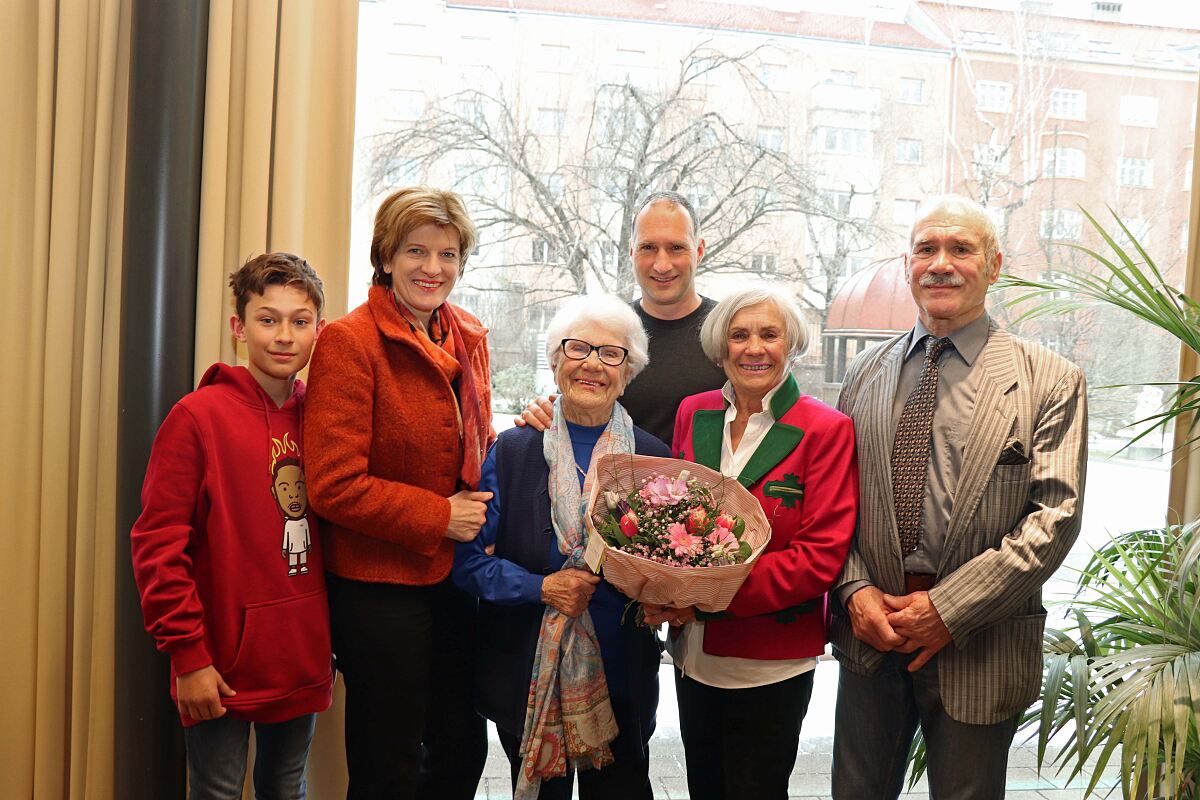 180223_pfeiffer_lydia_102_mf