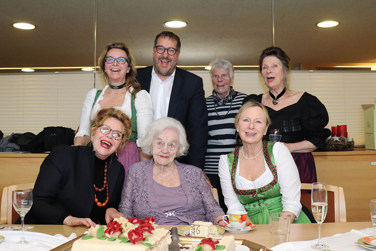 200102_didusch_100_geburtstag_1n_ad