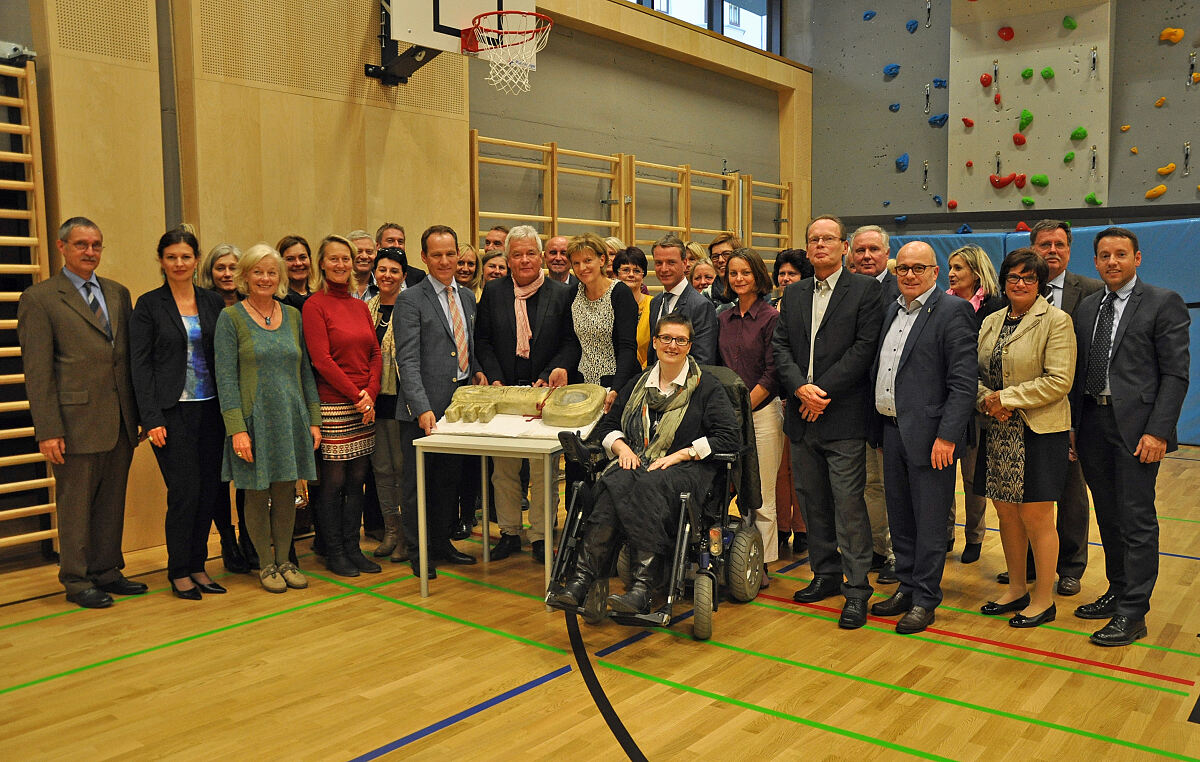 291014_eroeffnung-schule-am-inn