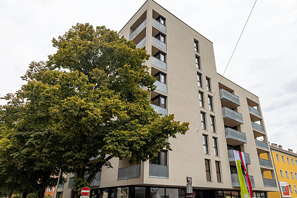 Die dritte Baustufe des Eichhofs wird umgesetzt und um rund 50 Wohnungen erweitert. (Im Bild: der in Baustufe Zwei fertiggestellte Neubau Kranewitterstra&szlig;e 1)